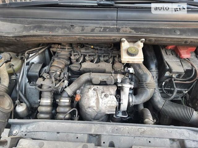 Сірий Сітроен Гранд С4 Пікассо, об'ємом двигуна 1.6 л та пробігом 210 тис. км за 4100 $, фото 39 на Automoto.ua