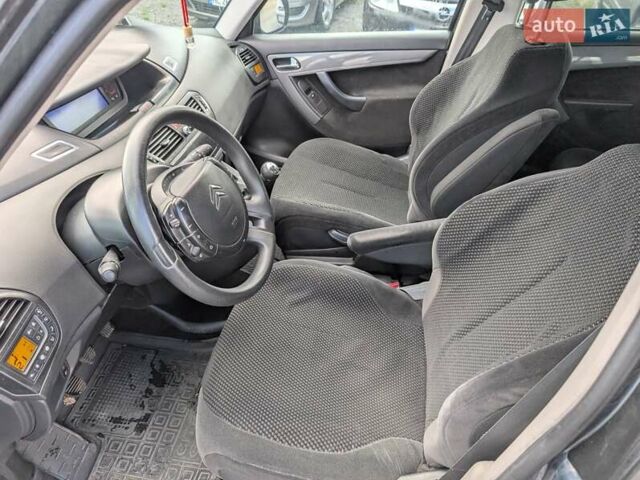 Ситроен Гранд С4 Пикассо 2008 в Ровно на Automoto.ua Серый Ситроен Гранд С4 Пикассо, объемом двигателя 1.6 л и пробегом 269 тыс. км за 4995 $, фото 22 на Automoto.ua