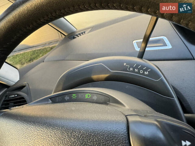 Сірий Сітроен Гранд С4 Пікассо, об'ємом двигуна 1.6 л та пробігом 241 тис. км за 4700 $, фото 21 на Automoto.ua
