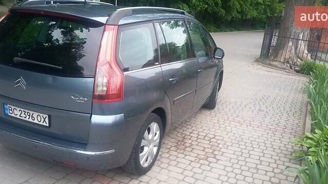 Сірий Сітроен Гранд С4 Пікассо, об'ємом двигуна 2 л та пробігом 280 тис. км за 6200 $, фото 2 на Automoto.ua