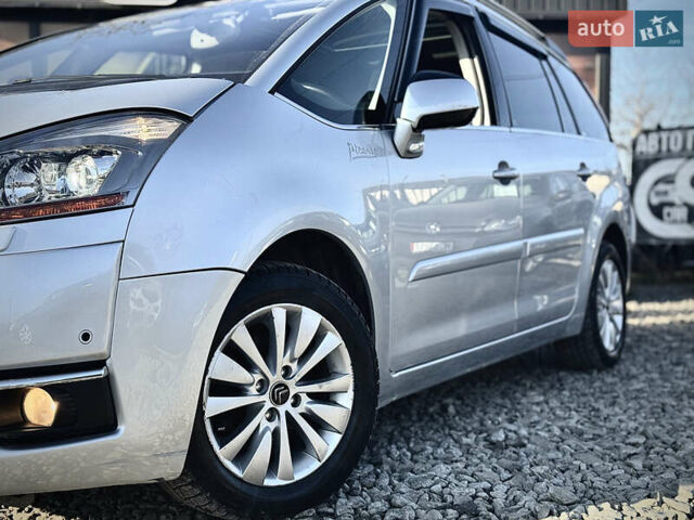 Сірий Сітроен Гранд С4 Пікассо, об'ємом двигуна 1.6 л та пробігом 241 тис. км за 6900 $, фото 16 на Automoto.ua
