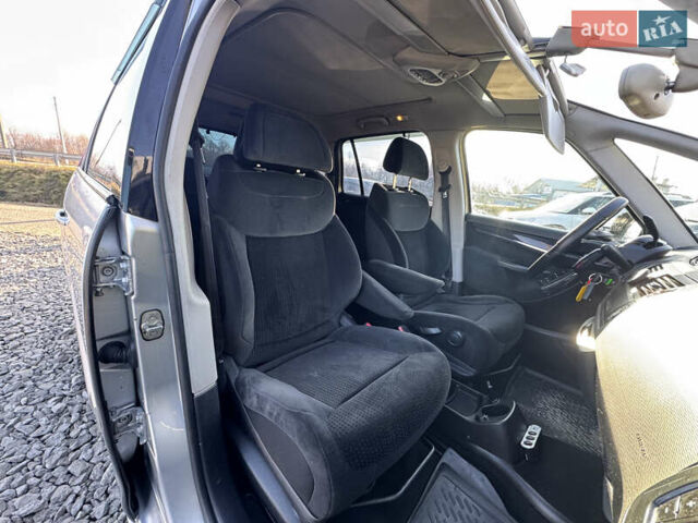 Сірий Сітроен Гранд С4 Пікассо, об'ємом двигуна 1.6 л та пробігом 241 тис. км за 6900 $, фото 24 на Automoto.ua