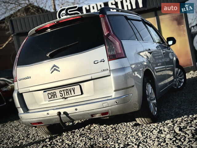 Сірий Сітроен Гранд С4 Пікассо, об'ємом двигуна 1.6 л та пробігом 241 тис. км за 6900 $, фото 19 на Automoto.ua