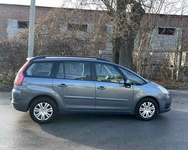 Серый Ситроен Гранд С4 Пикассо, объемом двигателя 1.56 л и пробегом 235 тыс. км за 6200 $, фото 1 на Automoto.ua