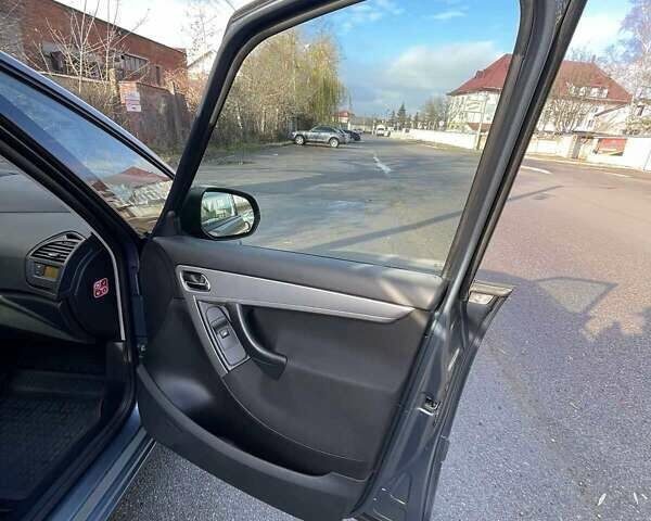 Серый Ситроен Гранд С4 Пикассо, объемом двигателя 1.56 л и пробегом 235 тыс. км за 6200 $, фото 21 на Automoto.ua