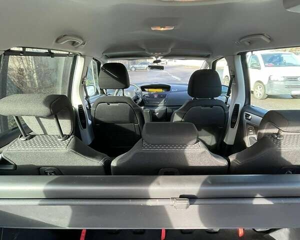 Серый Ситроен Гранд С4 Пикассо, объемом двигателя 1.56 л и пробегом 235 тыс. км за 6200 $, фото 16 на Automoto.ua