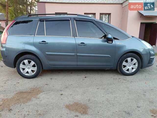 Серый Ситроен Гранд С4 Пикассо, объемом двигателя 1.6 л и пробегом 280 тыс. км за 5500 $, фото 4 на Automoto.ua