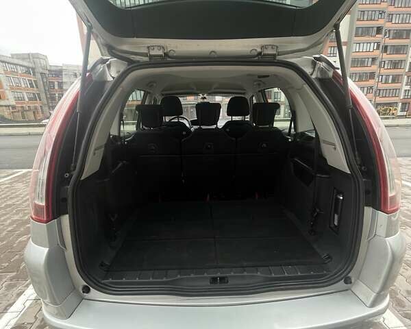 Сірий Сітроен Гранд С4 Пікассо, об'ємом двигуна 1.56 л та пробігом 267 тис. км за 7400 $, фото 14 на Automoto.ua