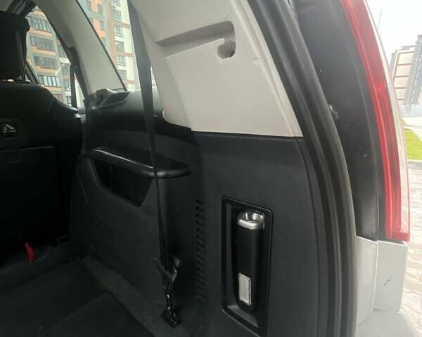 Сірий Сітроен Гранд С4 Пікассо, об'ємом двигуна 1.56 л та пробігом 267 тис. км за 7400 $, фото 17 на Automoto.ua