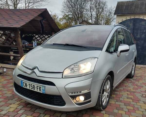 Ситроен Гранд С4 Пикассо 2012 в Тернополе на Automoto.ua Серый Ситроен Гранд С4 Пикассо, объемом двигателя 1.6 л и пробегом 239 тыс. км за 6999 $, фото 8 на Automoto.ua