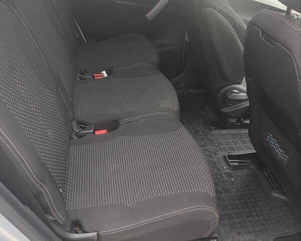 Серый Ситроен Гранд С4 Пикассо, объемом двигателя 1.6 л и пробегом 260 тыс. км за 7200 $, фото 4 на Automoto.ua