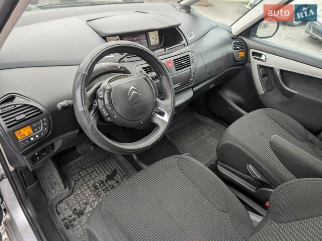 Серый Ситроен Гранд С4 Пикассо, объемом двигателя 1.6 л и пробегом 232 тыс. км за 6550 $, фото 24 на Automoto.ua