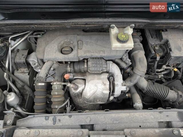 Серый Ситроен Гранд С4 Пикассо, объемом двигателя 1.6 л и пробегом 232 тыс. км за 6550 $, фото 46 на Automoto.ua