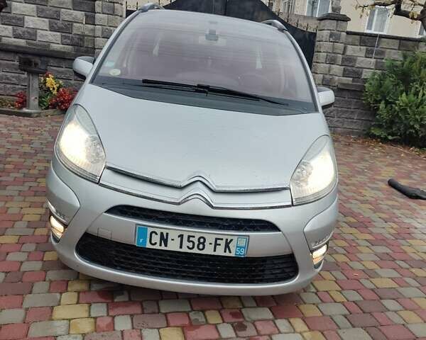 Ситроен Гранд С4 Пикассо 2012 в Тернополе на Automoto.ua Серый Ситроен Гранд С4 Пикассо, объемом двигателя 1.6 л и пробегом 239 тыс. км за 6999 $, фото 6 на Automoto.ua