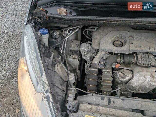 Серый Ситроен Гранд С4 Пикассо, объемом двигателя 1.6 л и пробегом 232 тыс. км за 6550 $, фото 45 на Automoto.ua