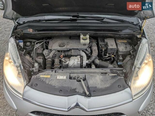 Серый Ситроен Гранд С4 Пикассо, объемом двигателя 1.6 л и пробегом 232 тыс. км за 6550 $, фото 44 на Automoto.ua