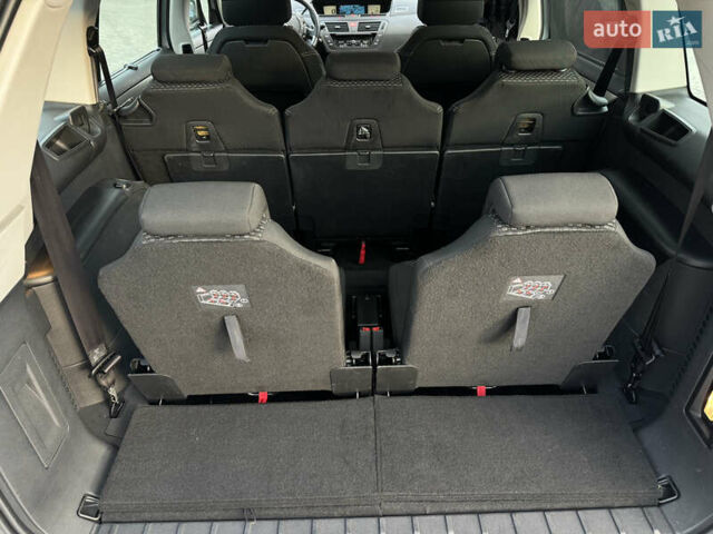 Серый Ситроен Гранд С4 Пикассо, объемом двигателя 1.6 л и пробегом 230 тыс. км за 7300 $, фото 17 на Automoto.ua