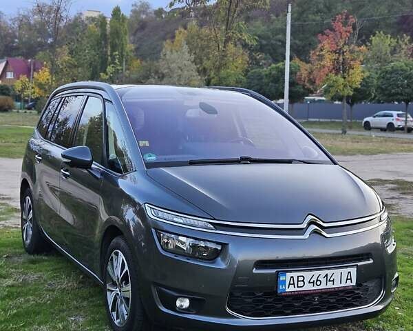 Сітроен Гранд С4 Пікассо 2013 у Черкасах на Automoto.ua Сірий Сітроен Гранд С4 Пікассо, об'ємом двигуна 1.6 л та пробігом 269 тис. км за 10900 $, фото 6 на Automoto.ua