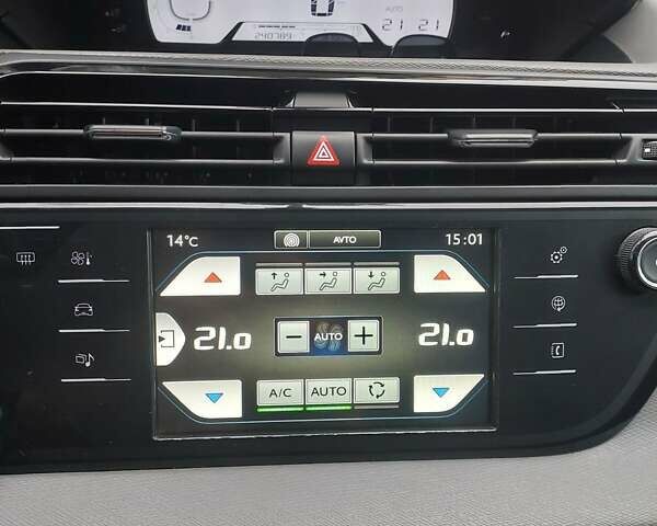 Сірий Сітроен Гранд С4 Пікассо, об'ємом двигуна 1.6 л та пробігом 241 тис. км за 8800 $, фото 18 на Automoto.ua