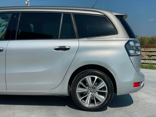 Серый Ситроен Гранд С4 Пикассо, объемом двигателя 2 л и пробегом 192 тыс. км за 10390 $, фото 9 на Automoto.ua