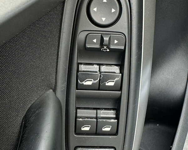 Серый Ситроен Гранд С4 Пикассо, объемом двигателя 1.6 л и пробегом 230 тыс. км за 7300 $, фото 23 на Automoto.ua