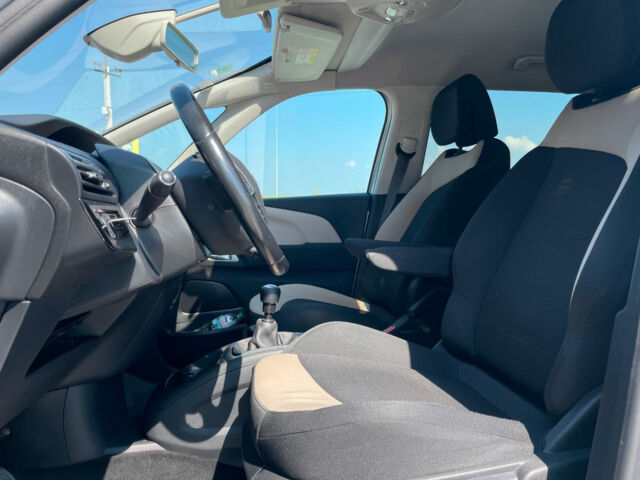 Серый Ситроен Гранд С4 Пикассо, объемом двигателя 2 л и пробегом 192 тыс. км за 10390 $, фото 14 на Automoto.ua