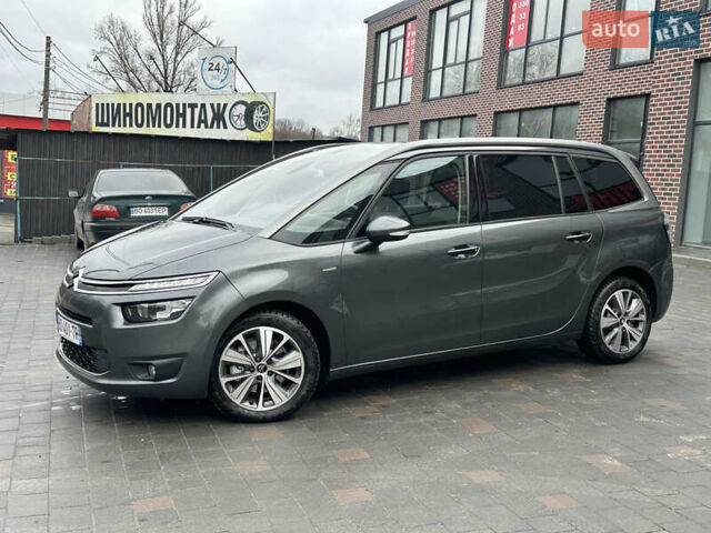 Сірий Сітроен Гранд С4 Пікассо, об'ємом двигуна 2 л та пробігом 235 тис. км за 10950 $, фото 2 на Automoto.ua
