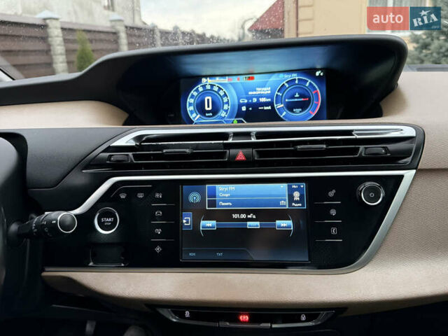 Серый Ситроен Гранд С4 Пикассо, объемом двигателя 1.6 л и пробегом 146 тыс. км за 8600 $, фото 42 на Automoto.ua