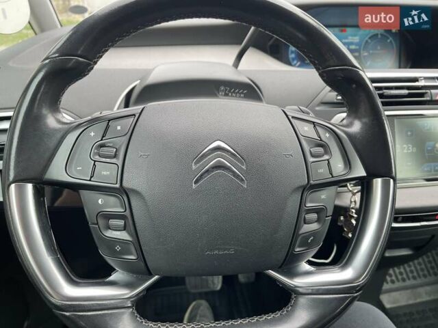 Сірий Сітроен Гранд С4 Пікассо, об'ємом двигуна 2 л та пробігом 208 тис. км за 12999 $, фото 10 на Automoto.ua