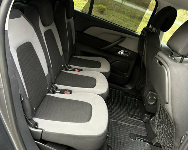 Серый Ситроен Гранд С4 Пикассо, объемом двигателя 1.6 л и пробегом 238 тыс. км за 10650 $, фото 41 на Automoto.ua