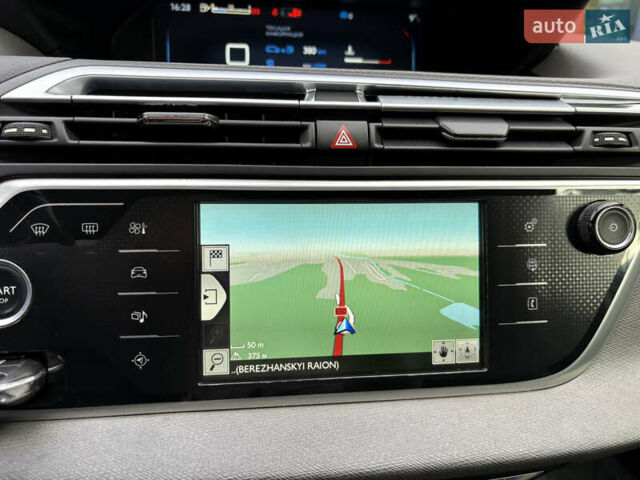 Серый Ситроен Гранд С4 Пикассо, объемом двигателя 1.6 л и пробегом 238 тыс. км за 10650 $, фото 49 на Automoto.ua