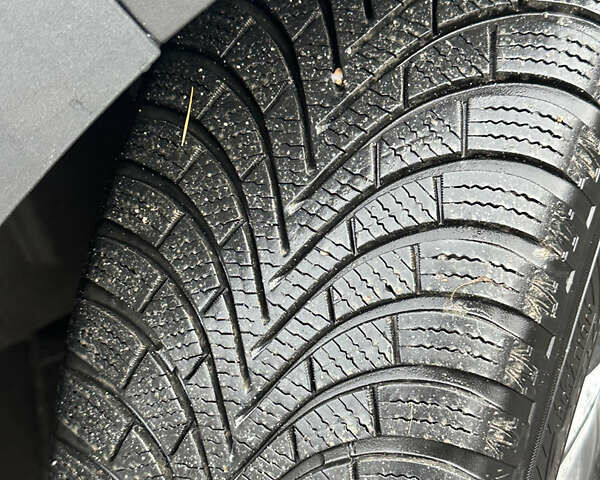 Сірий Сітроен Гранд С4 Пікассо, об'ємом двигуна 2 л та пробігом 235 тис. км за 10950 $, фото 12 на Automoto.ua