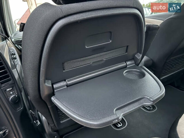 Серый Ситроен Гранд С4 Пикассо, объемом двигателя 1.6 л и пробегом 146 тыс. км за 8600 $, фото 26 на Automoto.ua