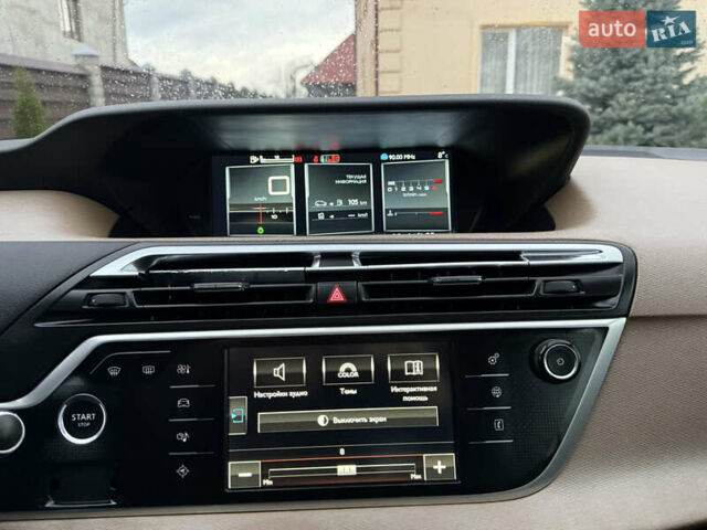 Серый Ситроен Гранд С4 Пикассо, объемом двигателя 1.6 л и пробегом 146 тыс. км за 8600 $, фото 44 на Automoto.ua