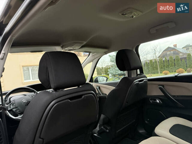 Серый Ситроен Гранд С4 Пикассо, объемом двигателя 1.6 л и пробегом 146 тыс. км за 8600 $, фото 30 на Automoto.ua