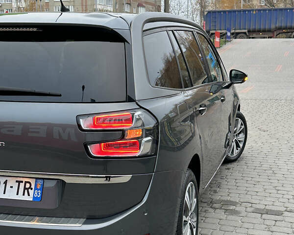 Серый Ситроен Гранд С4 Пикассо, объемом двигателя 2 л и пробегом 233 тыс. км за 11250 $, фото 8 на Automoto.ua