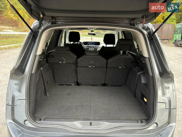 Серый Ситроен Гранд С4 Пикассо, объемом двигателя 1.6 л и пробегом 238 тыс. км за 10650 $, фото 48 на Automoto.ua