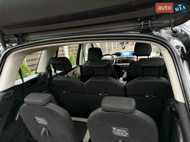 Серый Ситроен Гранд С4 Пикассо, объемом двигателя 1.6 л и пробегом 146 тыс. км за 8600 $, фото 32 на Automoto.ua