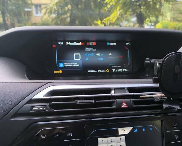 Сітроен Гранд С4 Пікассо 2015 у Вінниці на Automoto.ua Сірий Сітроен Гранд С4 Пікассо, об'ємом двигуна 1.6 л та пробігом 193 тис. км за 9300 $, фото 6 на Automoto.ua