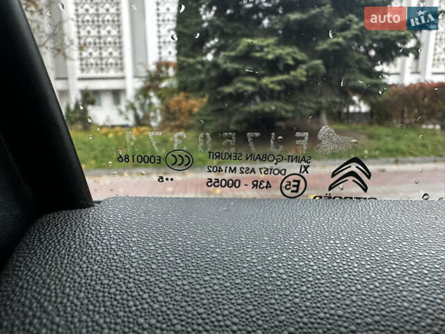 Серый Ситроен Гранд С4 Пикассо, объемом двигателя 2 л и пробегом 210 тыс. км за 14150 $, фото 79 на Automoto.ua