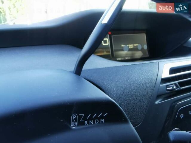 Серый Ситроен Гранд С4 Пикассо, объемом двигателя 2 л и пробегом 207 тыс. км за 12400 $, фото 30 на Automoto.ua