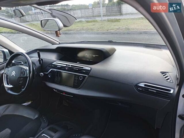 Серый Ситроен Гранд С4 Пикассо, объемом двигателя 2 л и пробегом 235 тыс. км за 13500 $, фото 11 на Automoto.ua
