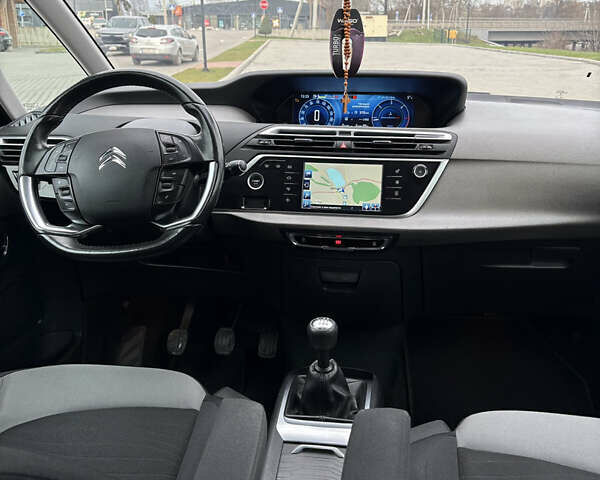 Сірий Сітроен Гранд С4 Пікассо, об'ємом двигуна 2 л та пробігом 240 тис. км за 11450 $, фото 30 на Automoto.ua