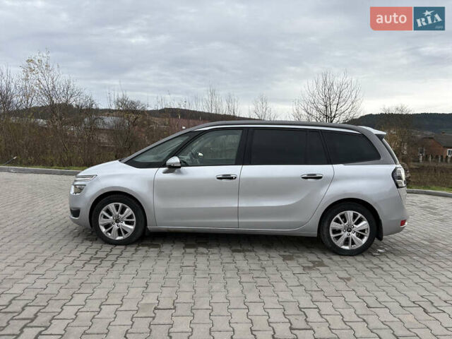Сірий Сітроен Гранд С4 Пікассо, об'ємом двигуна 2 л та пробігом 240 тис. км за 11450 $, фото 4 на Automoto.ua