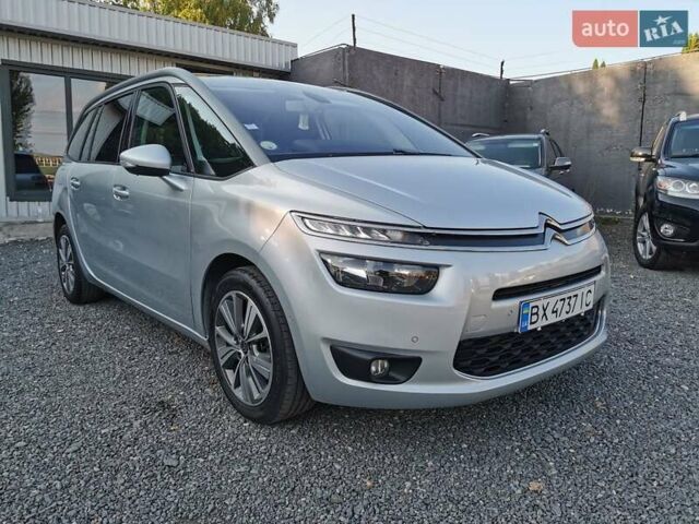 Серый Ситроен Гранд С4 Пикассо, объемом двигателя 2 л и пробегом 207 тыс. км за 12400 $, фото 2 на Automoto.ua