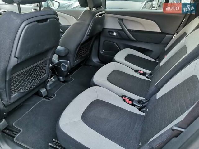 Серый Ситроен Гранд С4 Пикассо, объемом двигателя 2 л и пробегом 207 тыс. км за 12400 $, фото 34 на Automoto.ua