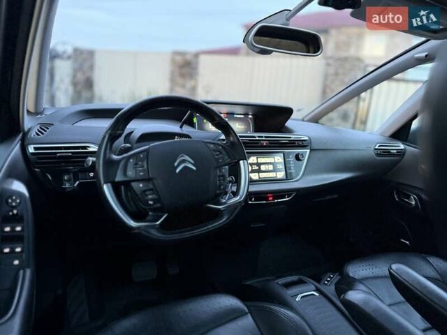 Сірий Сітроен Гранд С4 Пікассо, об'ємом двигуна 1.6 л та пробігом 95 тис. км за 14499 $, фото 22 на Automoto.ua