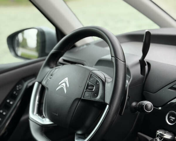 Серый Ситроен Гранд С4 Пикассо, объемом двигателя 2 л и пробегом 184 тыс. км за 13800 $, фото 34 на Automoto.ua