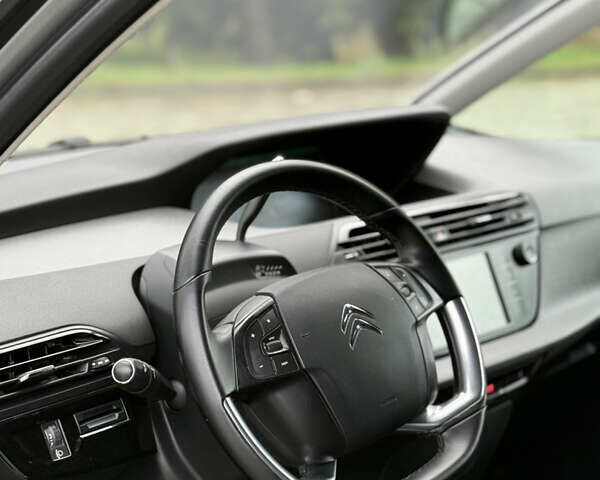 Серый Ситроен Гранд С4 Пикассо, объемом двигателя 2 л и пробегом 184 тыс. км за 13800 $, фото 25 на Automoto.ua