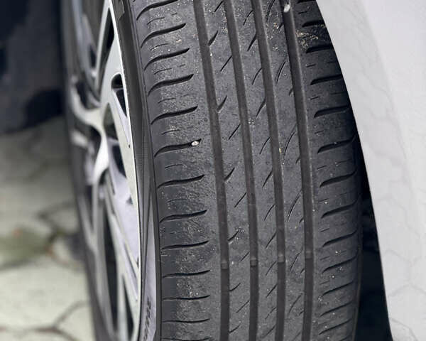 Серый Ситроен Гранд С4 Пикассо, объемом двигателя 2 л и пробегом 184 тыс. км за 13900 $, фото 16 на Automoto.ua